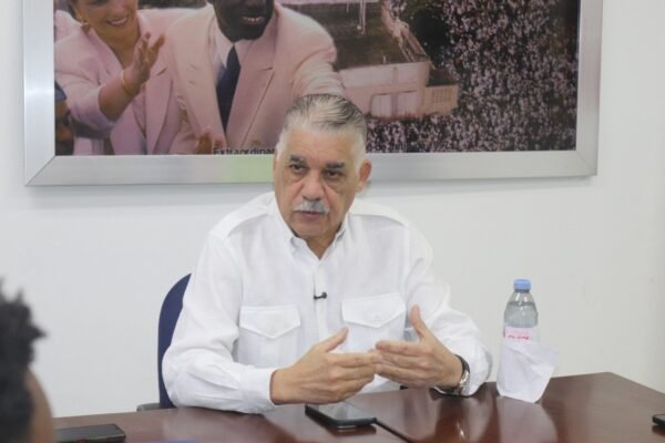 Miguel Vargas aborda la inseguridad ciudadana