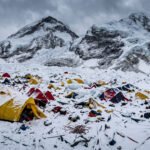 Tragedia en el Himalaya: Alud sepulta y mata a 15 trabajadores en campamento