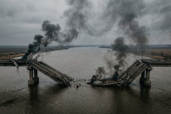 ataque ruso puente zaporiyia ucrania 2026