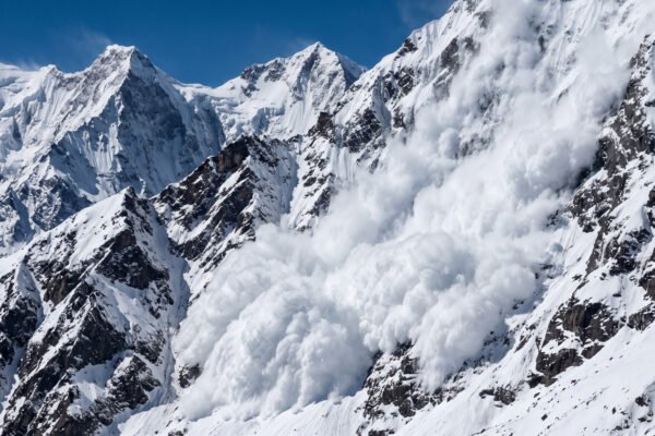avalancha muertos campamento nepal