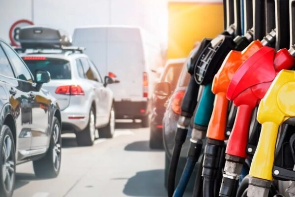 Gobierno congela gasolinas y gasoil, pero suben el avtur, el kerosene y el fueloil