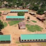 padre-apresado-arma-escuela