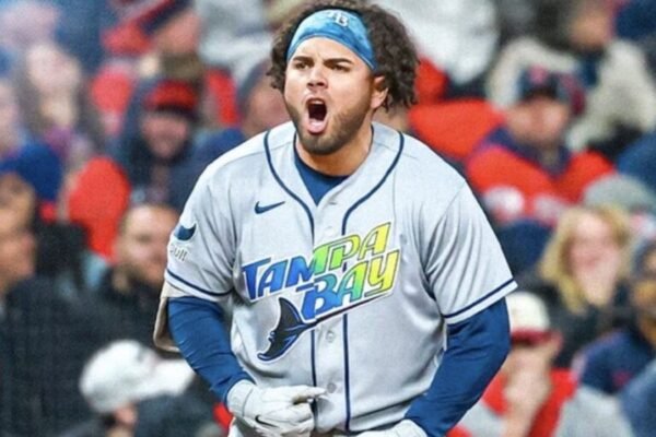 Rays vencen 7-3 a los Guardianes y empatan 2-2 la Serie de Campeonato