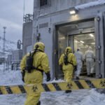 Trabajador muere por infección desconocida en laboratorio de Siberia y activan cuarentena masiva Rusia: 200 aislados por virus mortal